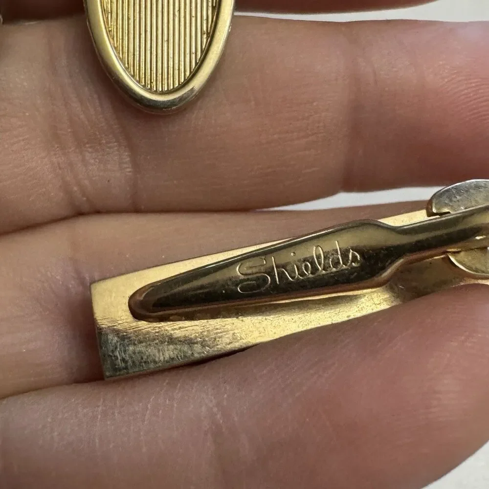Signed Shields Vintage Gold Tone Cufflinks and Tie Bar Set with Black Onyx Accen